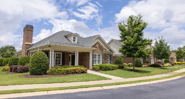 Cascades Verdae Greenville SC | Cottage Exterior | 2021-05