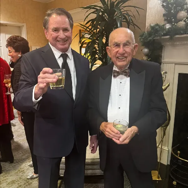 Cascades Verdae Greenville SC | Independent Living Social Events 7