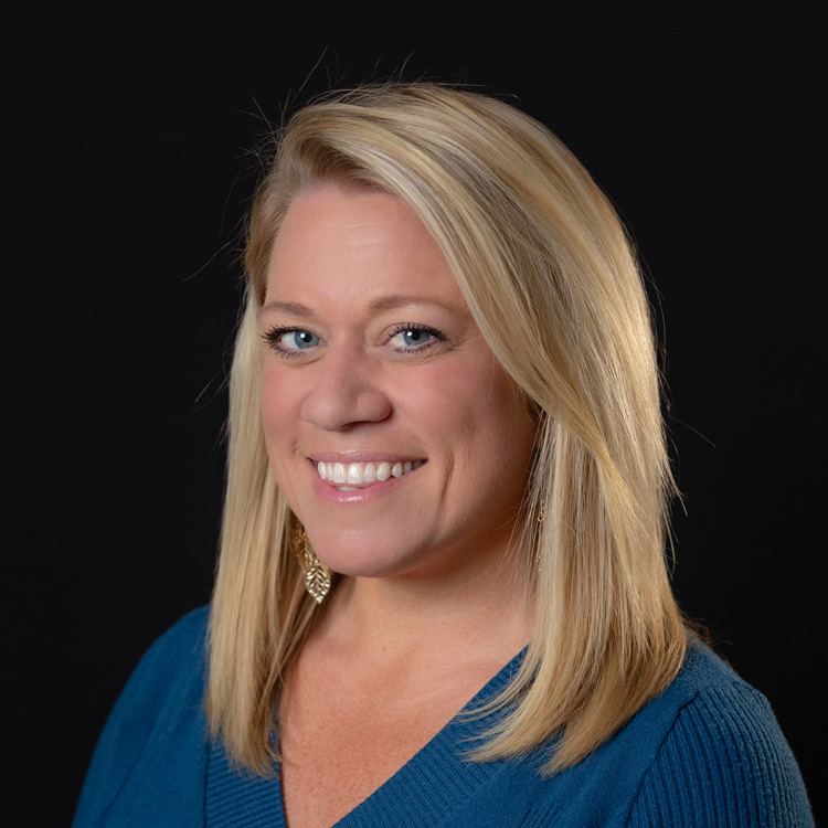 Christy Chambers headshot